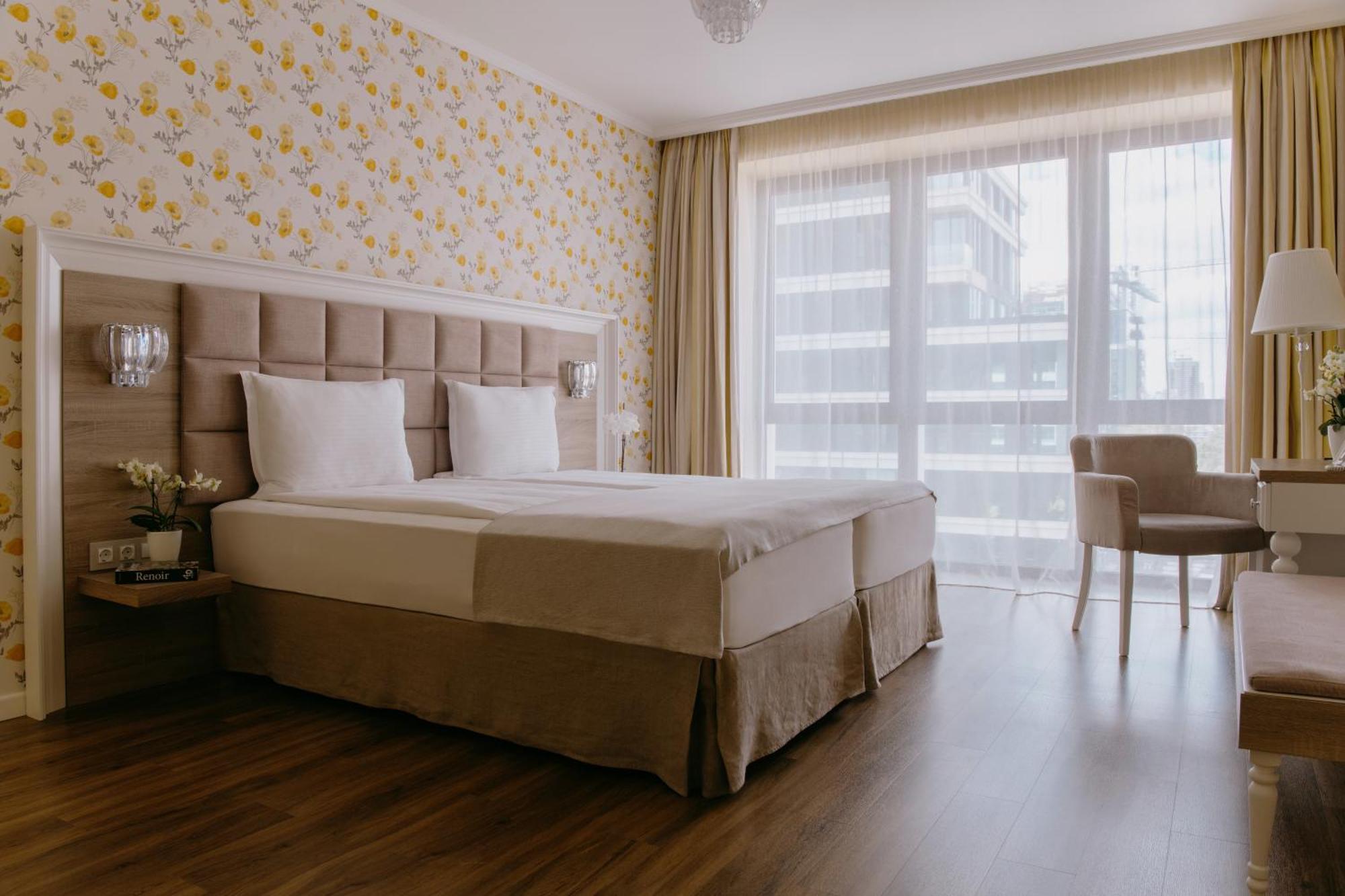 Impresamente Art Hotel София Экстерьер фото